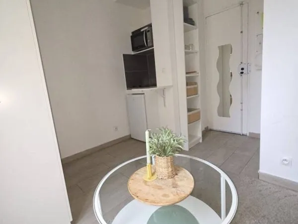 Appartement 1 pièce 12 m²