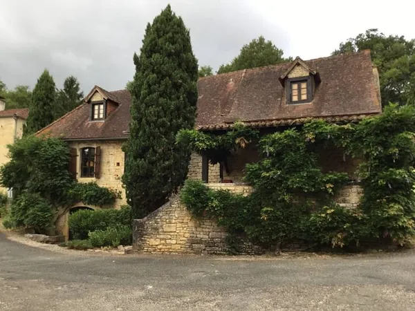 Maison 13 pièces 153 m²