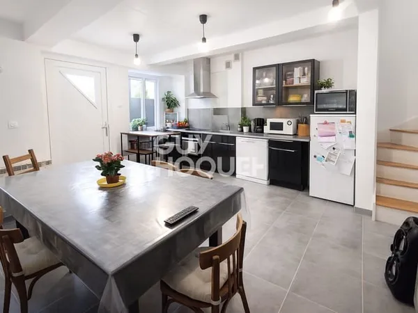 Maison sans travaux au coeur de St Germain Laval