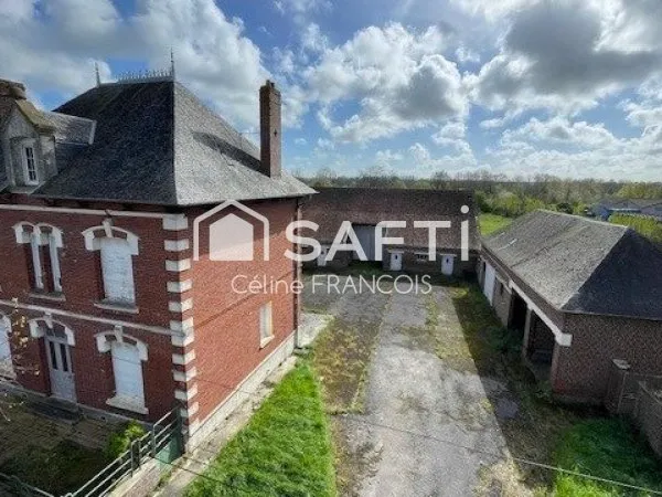 Propriété avec dépendances sur 7800 m²