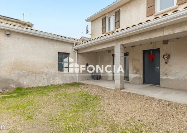 Maison 100 m2 centre Clonas / Varèze