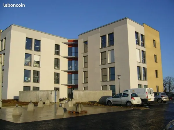 BUREAUX 165 m² LE RHEU
