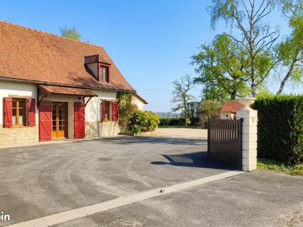 Longère de 140 m² sur parc de 5 000 m²