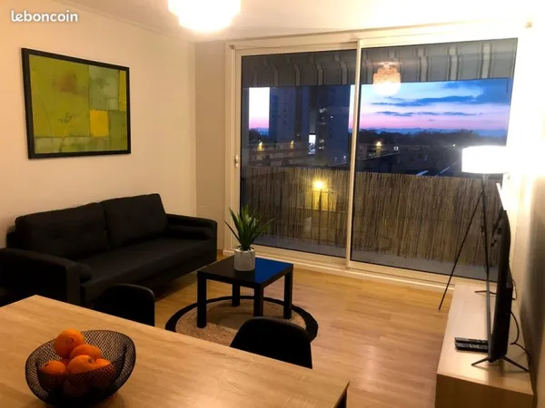 Colocation Bordeaux-Cenon 1 chambre disponible dans grand T4