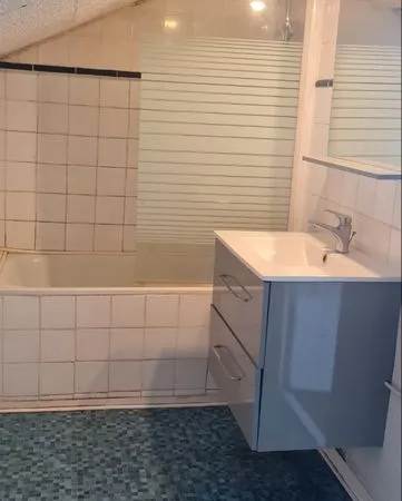 Apparemment 40 m2
