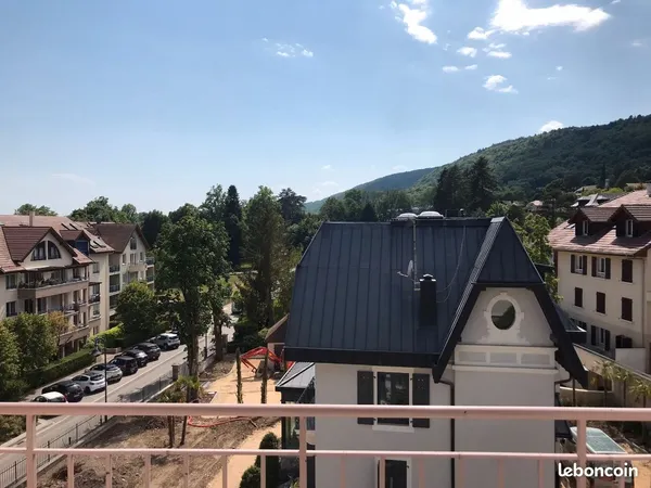 Apt T4 DIVONNE CENTRE - A LOUER