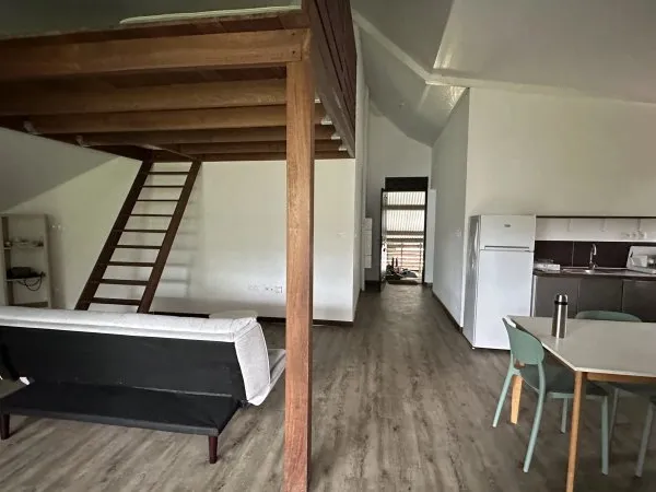 Votre appartement  T1bis à deux pas de la plage de REMIRE MONTJOLY
