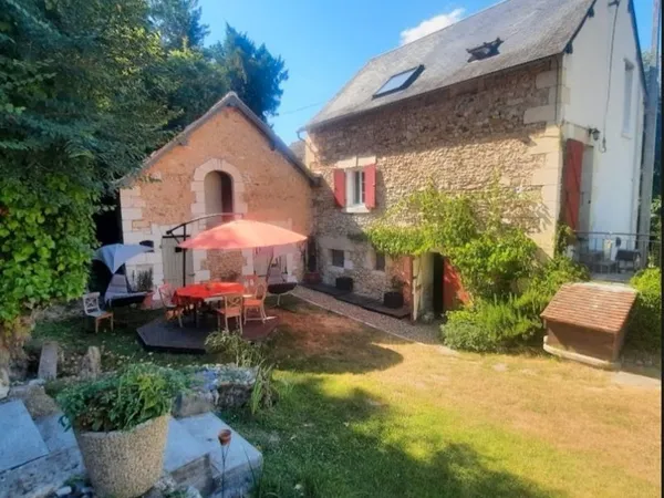 Maison dans hameau