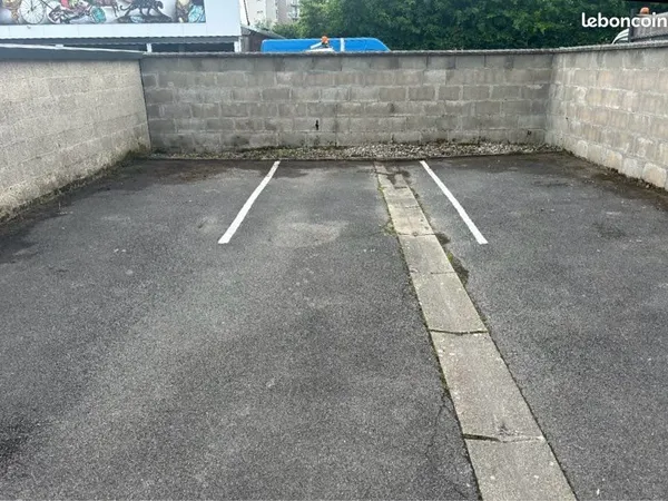 Place de parking à louer - Rue Jean Moulin leboncoin]
