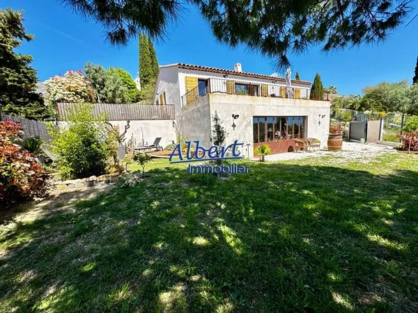Villa Ollioules 4 pièce(s) 134.47 m2