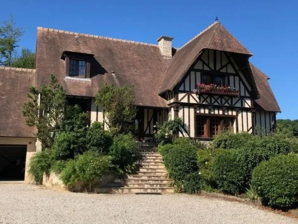 Maison 6 pièces 184 m²