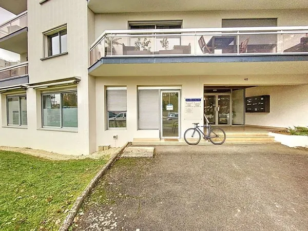 Local d'activité 1 pièce 15 m²