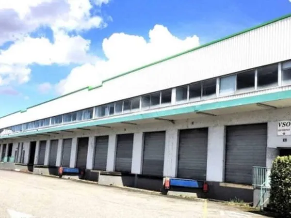 Local d'activité 476 m²
