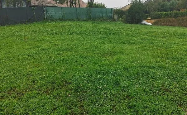 Terrain en individuel 752 m²
