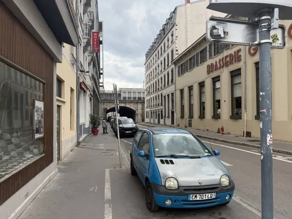 Local commercial 70 m²