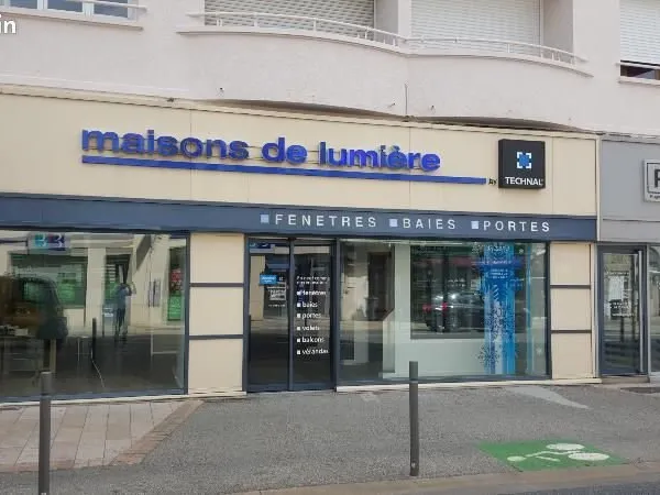 LOCAL COMMERCIAL 250 m² VALENCE
