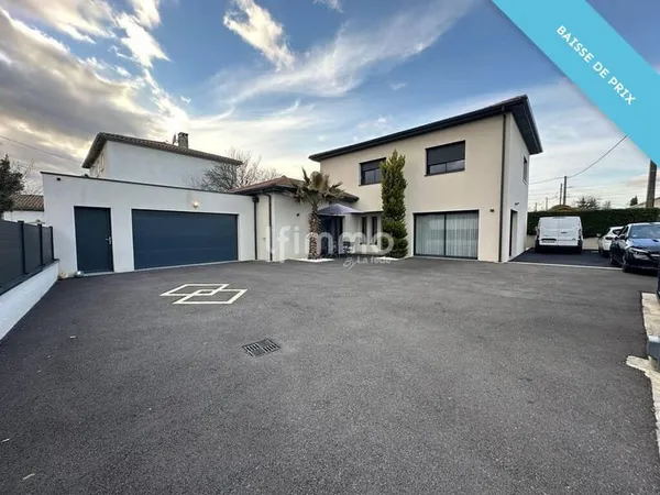 Maison 141.19m² Terrain 528m² Garage Chalet