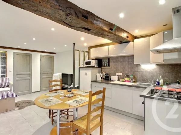 Maison 8 pièces 170 m²