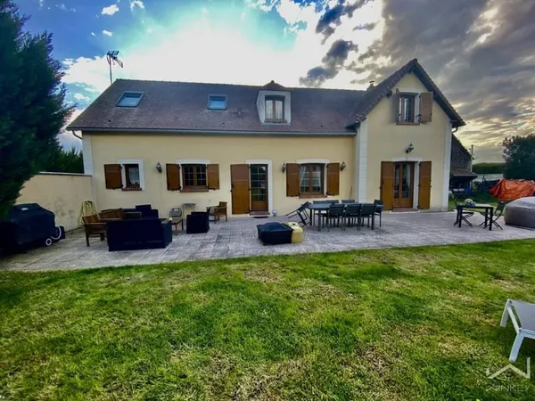Maison 7 pièces 144 m²