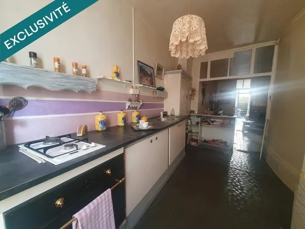 MAISON DE VILLE AVEC COURETTE 120M²