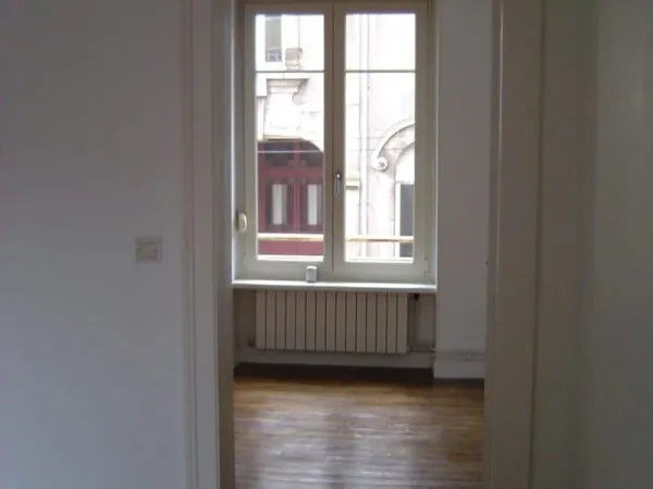 ENSEMBLE APPARTEMENT & COMBLES AMENAGEABLE