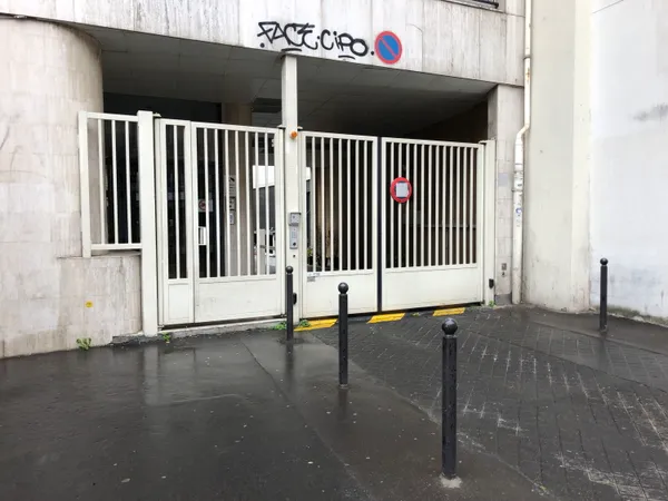 LOCATION PARKING 38 RUE MARX DORMOY Paris 18e
