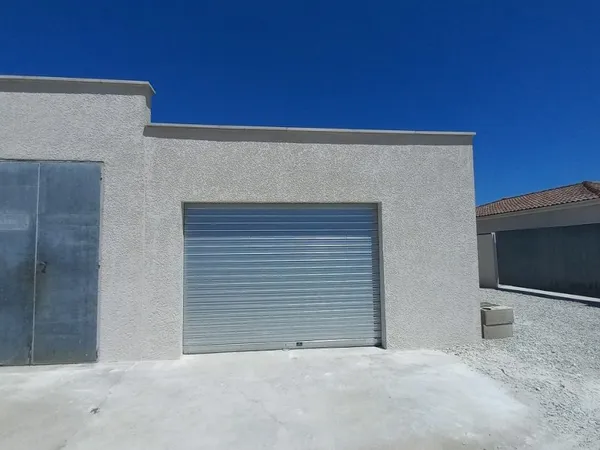 Stationnement Location Roques   290€