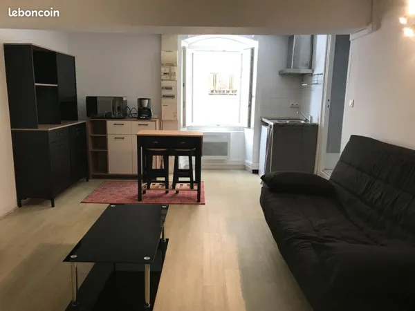 Charmant studio à l'année centre ville Ajaccio