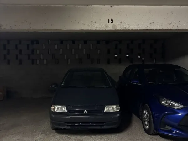 Vente Parking/garage/box 10 m²