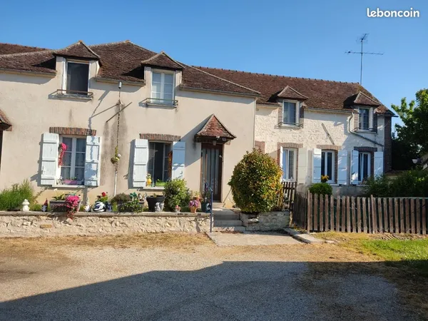 Logement F3 dans longère