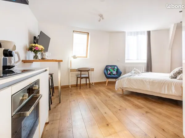 Studio 1 pièce 29 m²