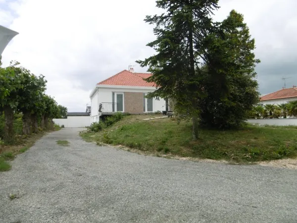 Challans studio meublé 1 pièce(s) de 15.66 m²