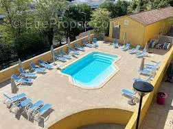Appartement Dans Residence Avec Piscine Collective