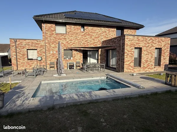 Maison 6 pièces 203 m²