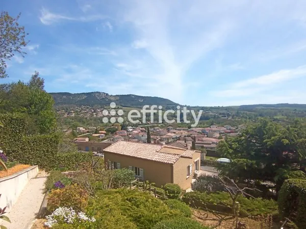 Maison 5 pièces 126 m²