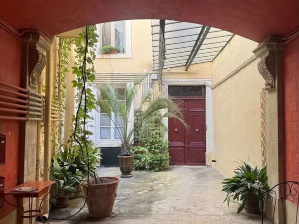 Narbonne centre - Appartement 137 m² - Vue Robine & Cathédr