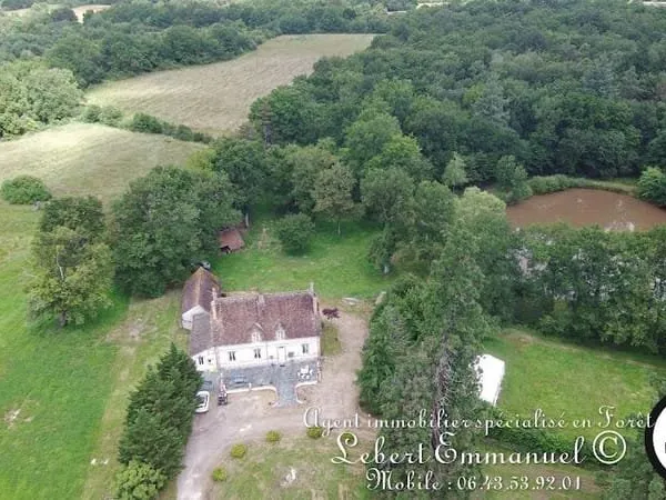 Maison 15 pièces 267 m²