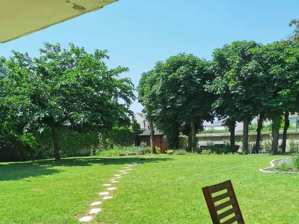 Appartement familial avec jardin privatif
