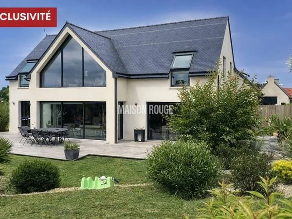Maison 9 pièces 233 m²