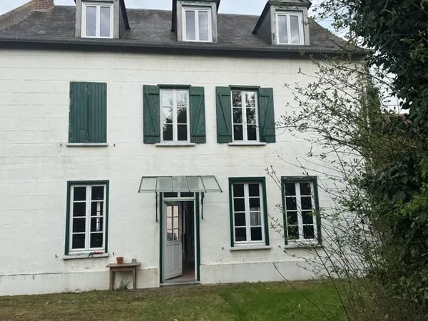 Maison 7 pièces 260 m²