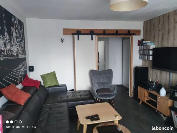 À VENDRE : 3 Pièces Lumineux de 59 m² - Livry-Gargan