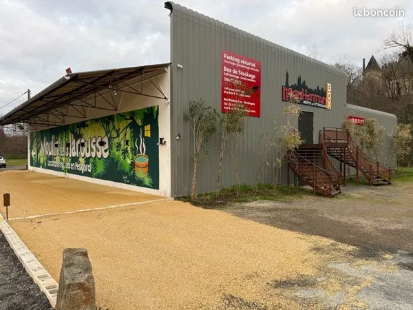 Box de stockage et parkings