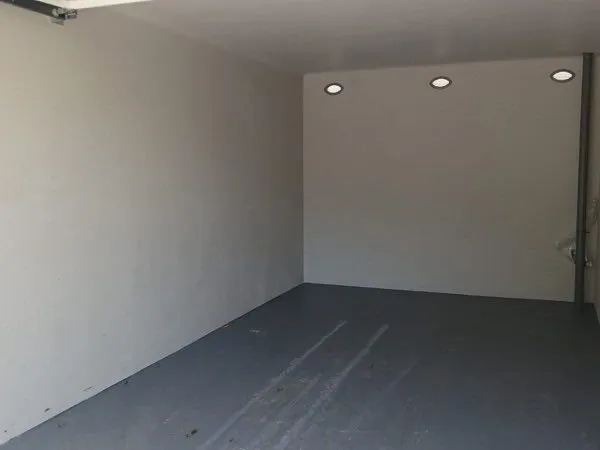 Garage à louer