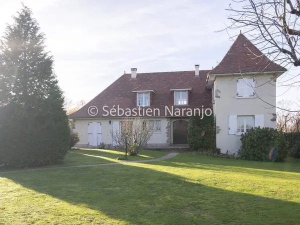Maison À moins de 5 minutes à l'ouest de Limoges (Le Vigen)