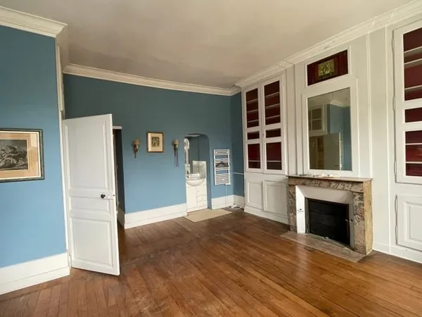 Maison 6 pièces 364 m²
