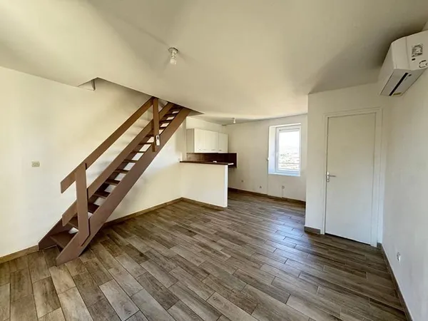 Appartement Magalas 3 pièce(s) 64 m2