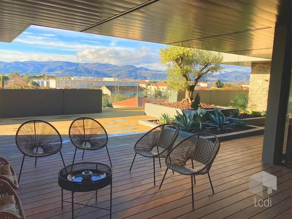 Appartement d'Exception 290 m2 Dernier Étage