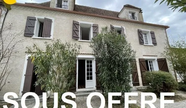 Maison 10 pièces 225 m²