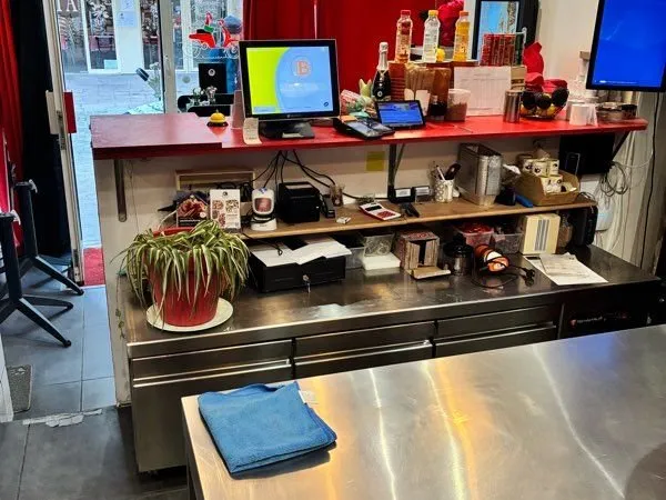 Pizzeria / restaurant - au coeur de Levallois-Perret