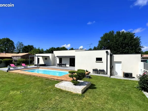 Maison d'Architecte 4 chambres 127m² avec piscine, jacuzzi et double garage